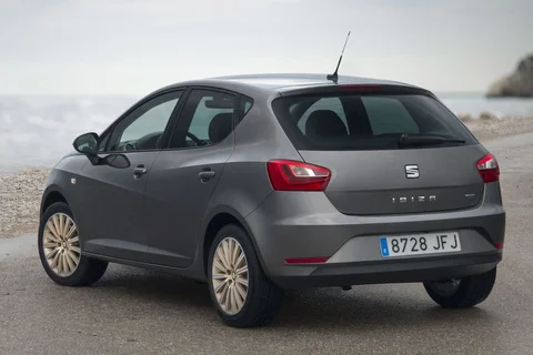 Seat Ibiza 1.0 MPI Reference 2015 view 6