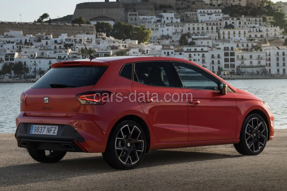 Seat Ibiza 1.0 EcoTSI 95hp Reference 2026 front view