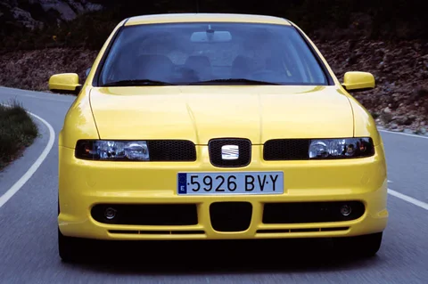 Seat Leon 1.8 20VT Topsport 2002 view 5