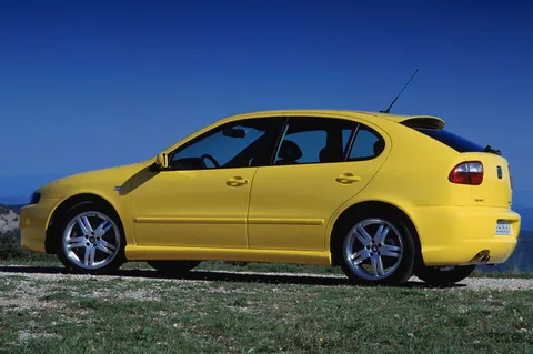 Seat Leon 1.8 20VT Topsport 2002 view 8