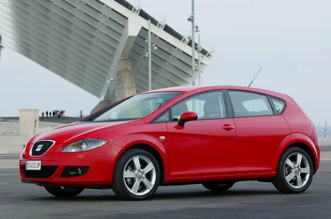 Seat Leon 1.6 Dynamic Style 2008 view 3