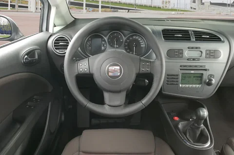 Seat Leon 1.6 Dynamic Style 2008 view 10