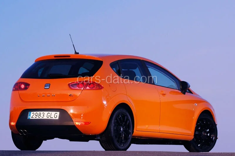Seat Leon 2.0 TSI FR 2009 front view