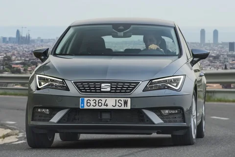 Seat Leon 1.0 EcoTSI Reference 2017 view 2