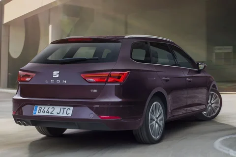 Seat Leon ST 1.0 EcoTSI FR 2018 view 3
