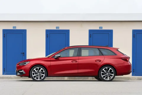 Seat Leon Sportstourer 1.0 TSI 90hp Reference 2020 view 8