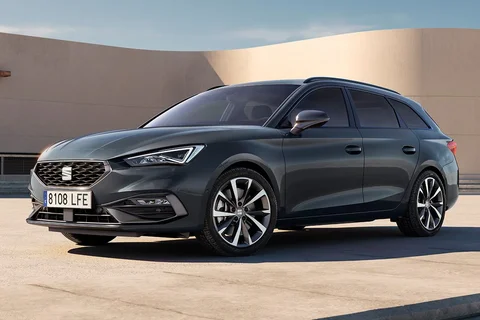 Seat Leon Sportstourer 1.5 TSI e-Hybrid Style 2025 view 2
