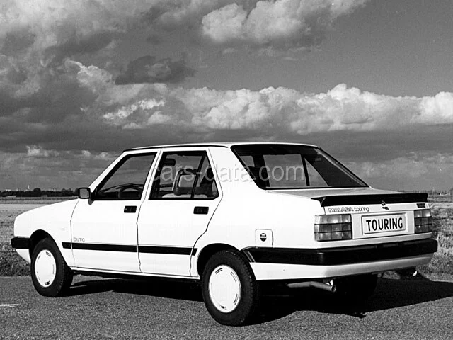 Seat Malaga 1.2 LE 1986 front view