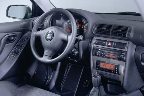 Seat Toledo 2.3 V5 1999 view 7