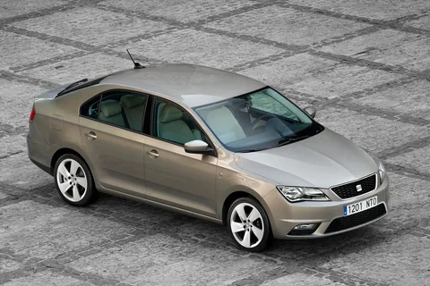 Seat Toledo 1.4 TSI 122hp Reference 2013 view 2