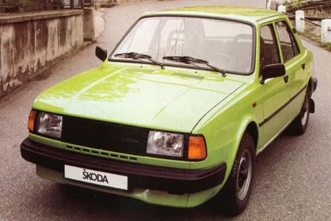 Skoda Serie 100 1983 front view