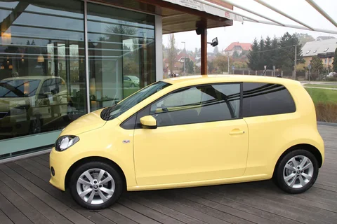 Skoda Citigo 1.0 60hp Greentech Active 2012 view 2