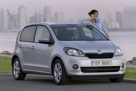 Skoda Citigo 1.0 CNG Greentech Active 2013 view 6