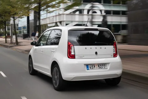 Skoda Citigo E iV Ambition 2019 view 4