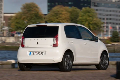 Skoda Citigo E iV Ambition 2019 view 5