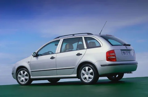 Skoda Fabia Combi 2.0 Elegance 2001 view 4