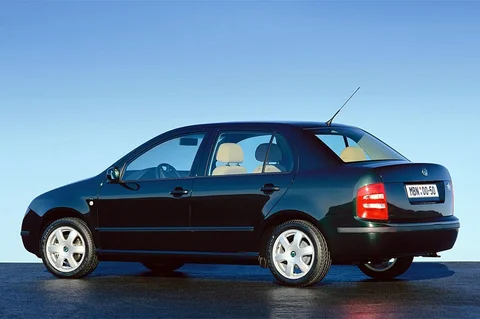 Skoda Fabia Sedan 1.2 12V Creation 2003 view 2