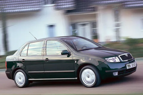 Skoda Fabia Sedan 1.2 12V Creation 2003 view 3