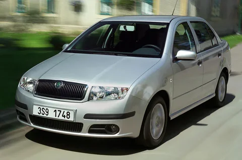 Skoda Fabia Sedan 2.0 Elegance 2004 view 7
