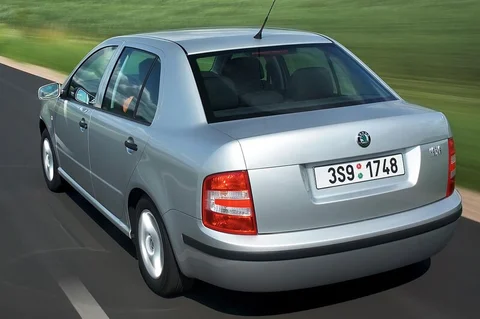 Skoda Fabia Sedan 2.0 Elegance 2004 view 8
