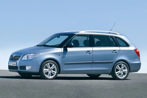 Skoda Fabia Combi 1.4 16V Dynamic 2009 view 8