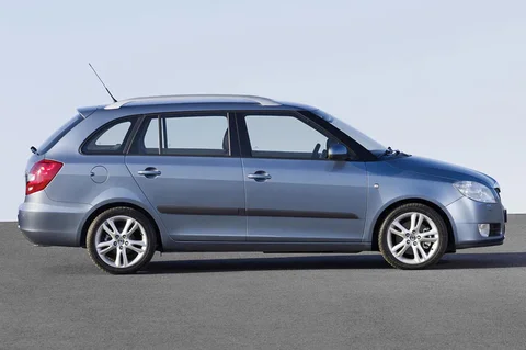 Skoda Fabia Combi 1.4 16V Dynamic 2009 view 9