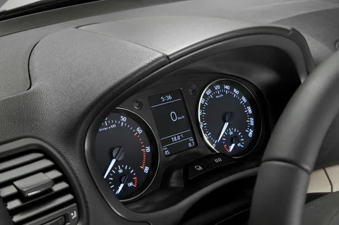 Skoda Fabia Combi 1.6 TDI Dynamic 2010 view 5