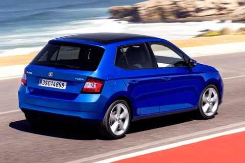 Skoda Fabia 1.0 55kW Greentech Active 2015 view 3
