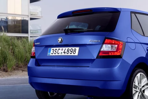 Skoda Fabia 1.0 55kW Greentech Active 2015 view 8