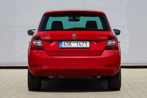 Skoda Fabia 1.0 55kW Greentech Active 2018 view 3