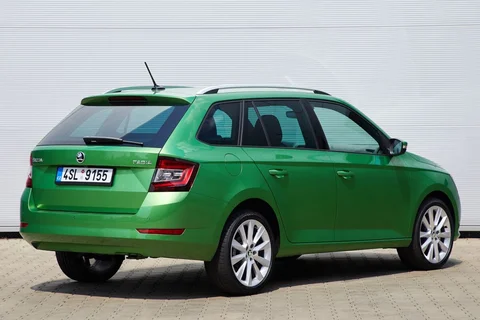 Skoda Fabia Combi 1.0 55kW Greentech Active 2018 view 3