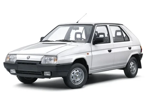 Skoda Favorit 1.3 E 1991 view 3