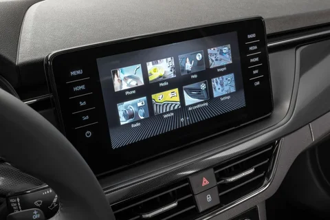 Skoda Kamiq 1.0 TSI 95hp Greentech Active 2019 view 2
