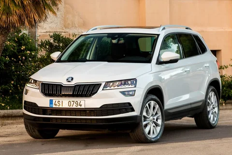 Skoda Karoq 1.6 TDI Greentech Style 2018 view 6