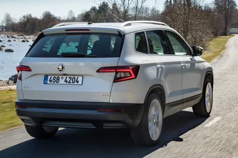 Skoda Karoq 1.6 TDI Greentech Style 2018 view 9