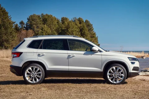 Skoda Karoq 1.6 TDI Greentech Style 2018 view 11