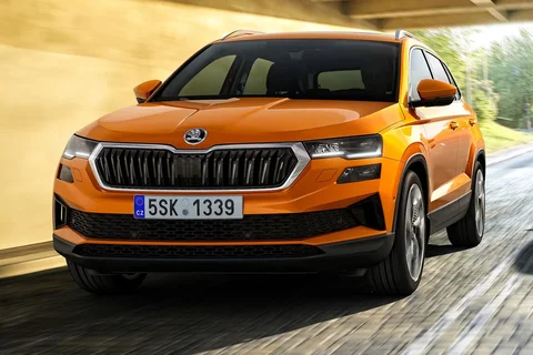 Skoda Karoq 1.0 TSI 115hp Greentech Selection 2024 view 4