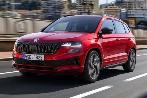 Skoda Karoq 1.0 TSI 115hp Greentech Selection 2024 view 5