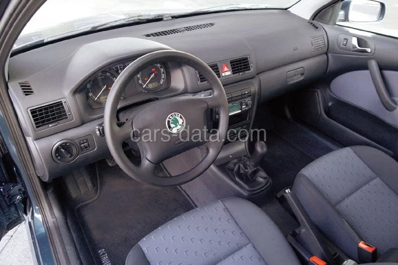 Skoda Octavia 2.0 Elegance 2000 front view