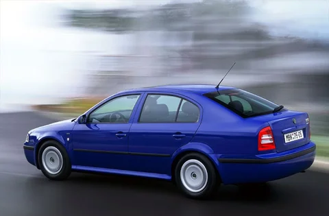 Skoda Octavia 2.0 Elegance 2000 view 5