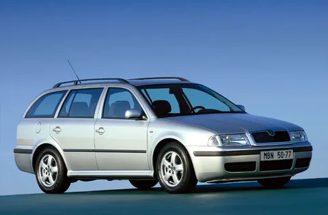 Skoda Octavia Combi 2.0 Elegance 2000 view 2