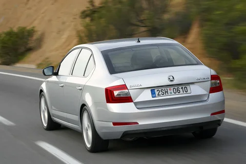 Skoda Octavia 1.2 TSI 105hp Greentech Active 2013 view 4