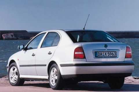 Skoda Octavia 1.9 SDI LX 1997 view 3