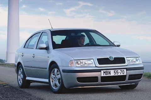 Skoda Octavia 2.0 Elegance 2000 view 9