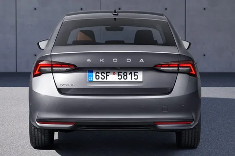Skoda Octavia 1.5 TSI e-TEC 115hp Selection 2024 view 10