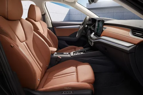 Skoda Octavia 1.5 TSI e-TEC 115hp Selection 2024 view 12
