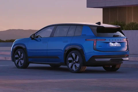 Skoda Peaq 60 150kW Business Edition 2026 suv pohľad 9