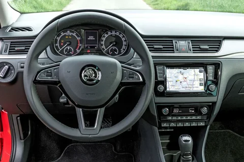 Skoda Rapid Spaceback 1.4 TDI 90hp Greentech Clever 2018 view 2