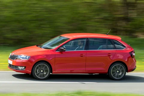 Skoda Rapid Spaceback 1.4 TDI 90hp Greentech Clever 2018 view 6