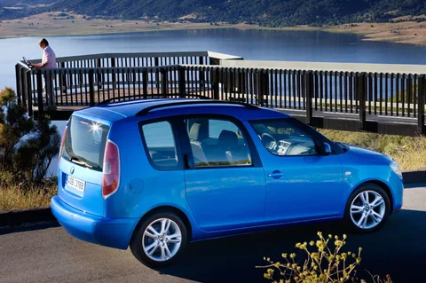 Skoda Roomster 1.4 16V Dynamic 2007 view 8